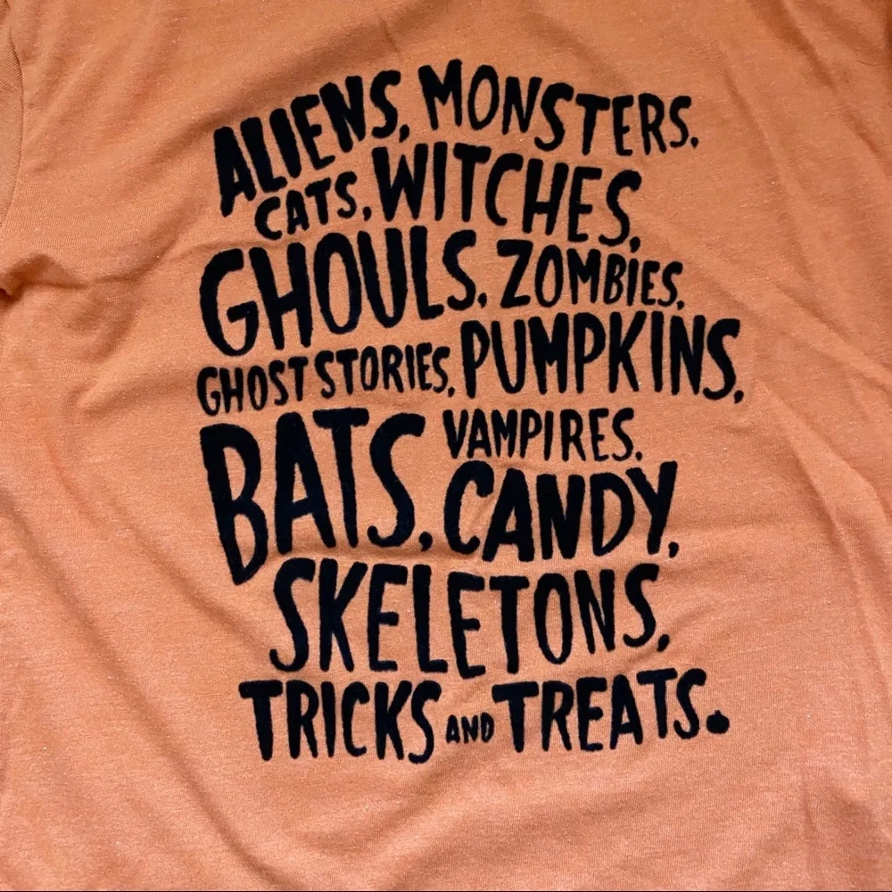 Cat & Jack Halloween Long Sleeve Tee Size S (6/7)